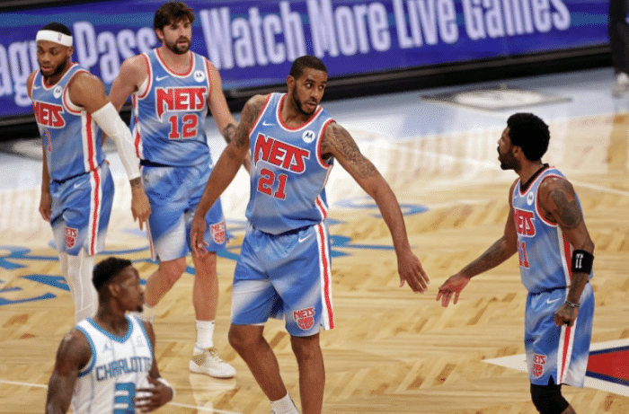 疯狂NBA，3笔签约官宣！全明星宣布辅佐KD，篮网将组8巨头，阿德即将加入