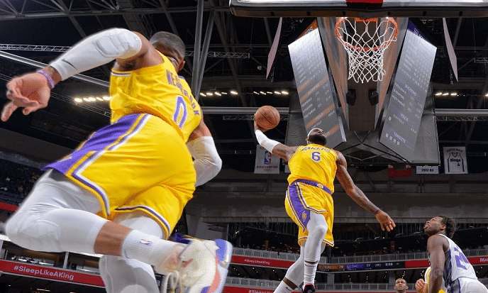 NBA季前赛收官！湖人6连败，篮网雄鹿存隐患，勇士独行侠全胜