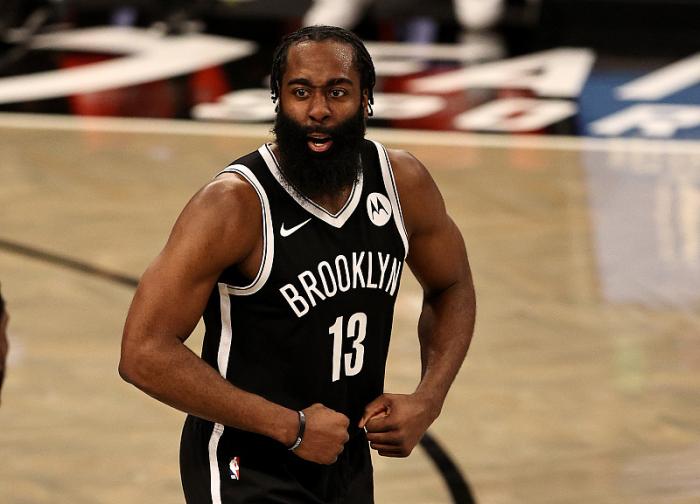 3132分！哈登一开场就迎来季后赛新纪录，主场球迷：MVP