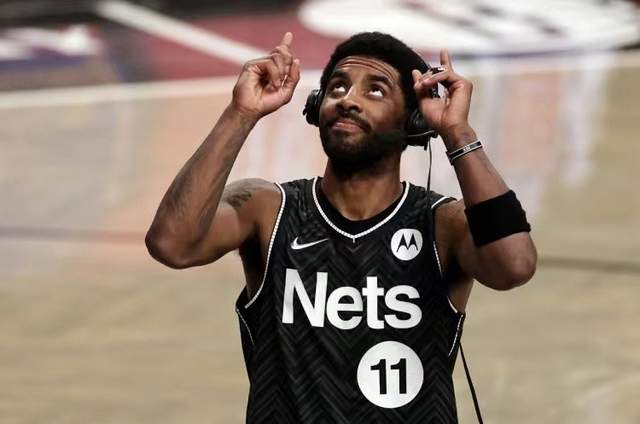 落井下石？史密斯：把欧文排除在NBA75大球星之外，是在亵渎神明