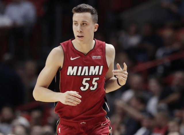 历史最快500三分纪录，可惜他25岁才进入NBA