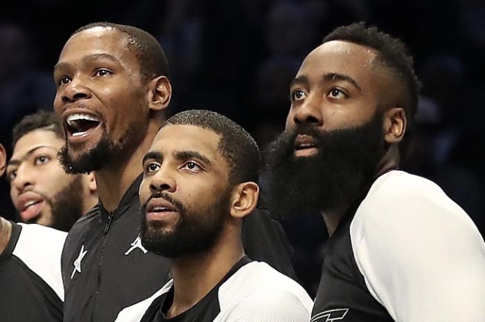 两极分化太严重！NBA四队三人总薪资破亿，其他球队总薪资不过亿！