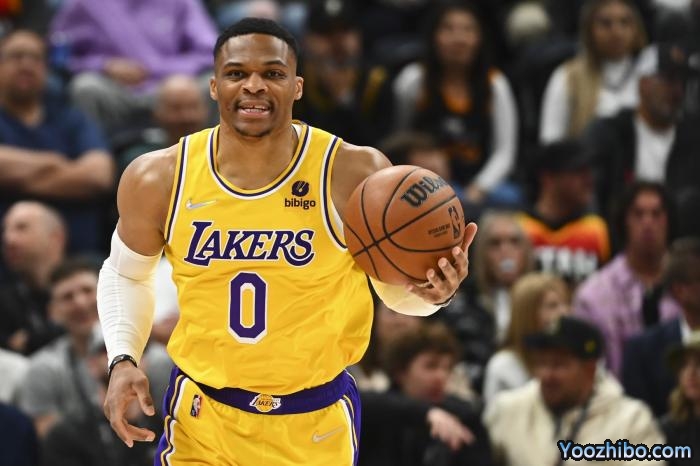 NBA最新动态：名记称威少不会接受买断 联盟调查爱德华兹恐同事件