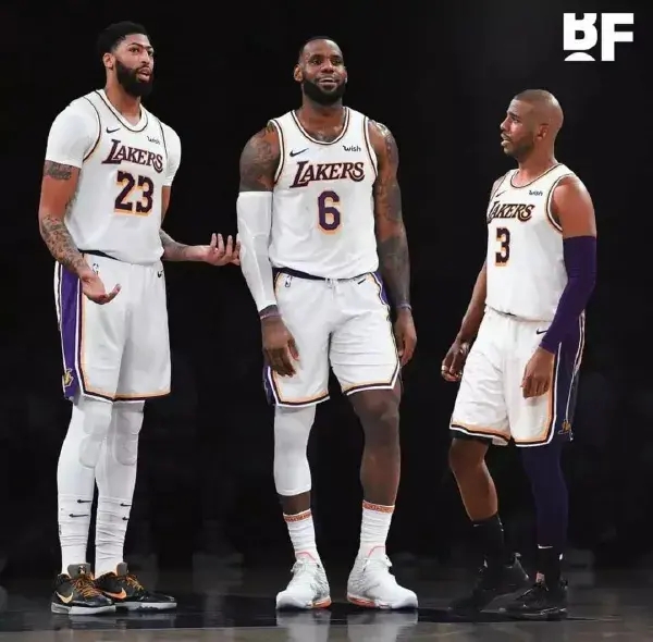 重磅！整整10年啊！终于要把保罗送回湖人！NBA又要大结局