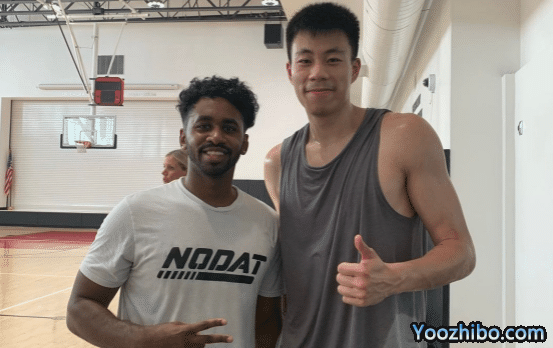 霸气！NBA训练师盛赞，张镇麟360度风车暴扣，奥拉迪波在列