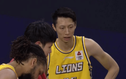触目惊心！赵岩昊脑震荡+颅内出血，2大将报销重创广厦
